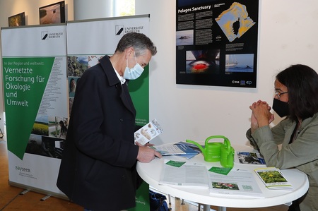 Dirk Steffens: Laudator 2012 ist Ehrendoktor 2021